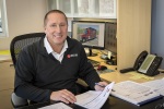 mark-at-desk-21765_0442