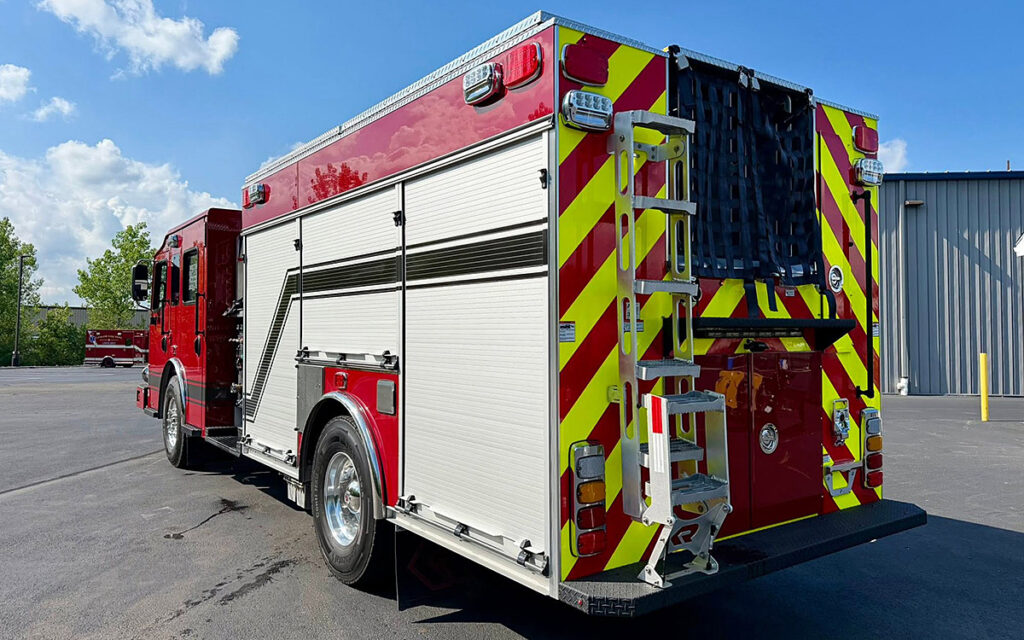 2026 Rosenbauer Commander EXT Custom Pumper