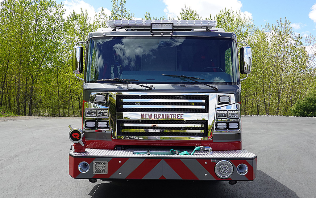 The front end of the Rosenbauer Tanker.