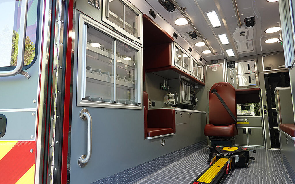 A look towards the left side of the patient care area.