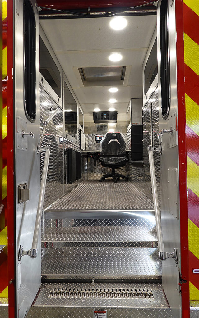 A look in through the open door.