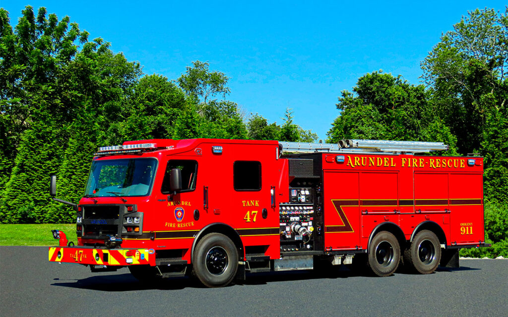 Arundel ME Fire-Rescue has a new Rosenbauer Commander EXT Pumper-Tanker.