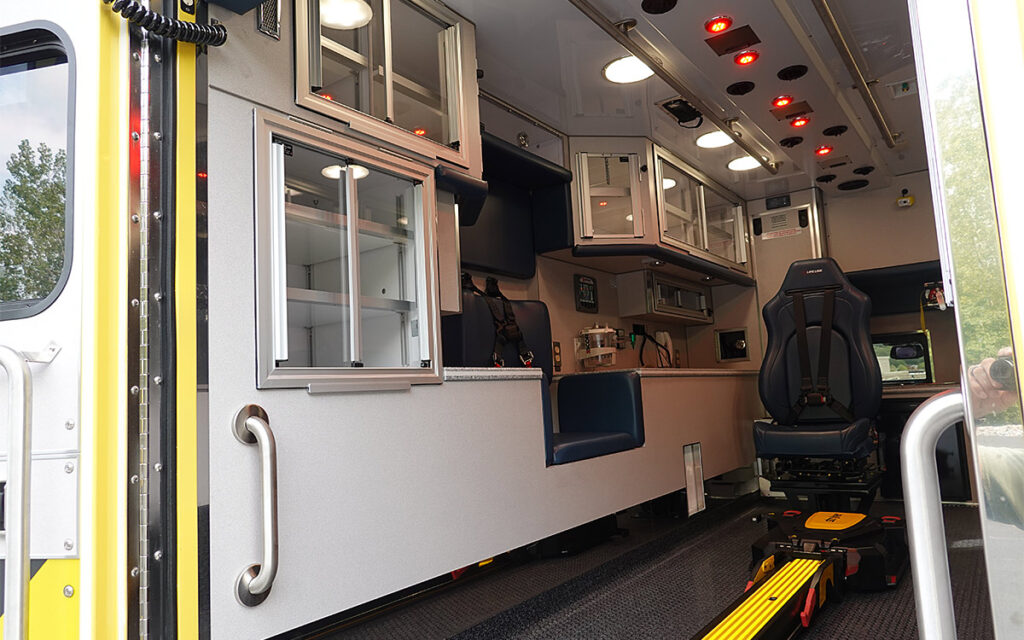 Looking to the left side of the patient care area.