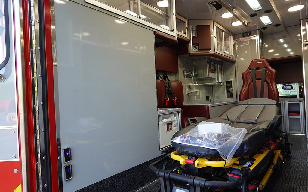 A look towards the left side of the patient care area.