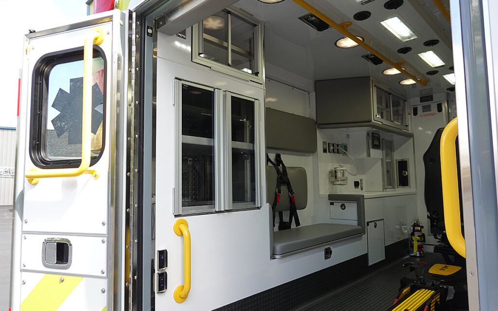 A look towards the left side of the patient care area.